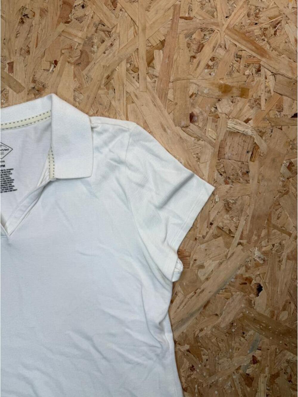 St Johns Bay Womens Polo Shirt PM Petite Medium White Short Sleeve V Neck Cotton - Picture 5 of 13